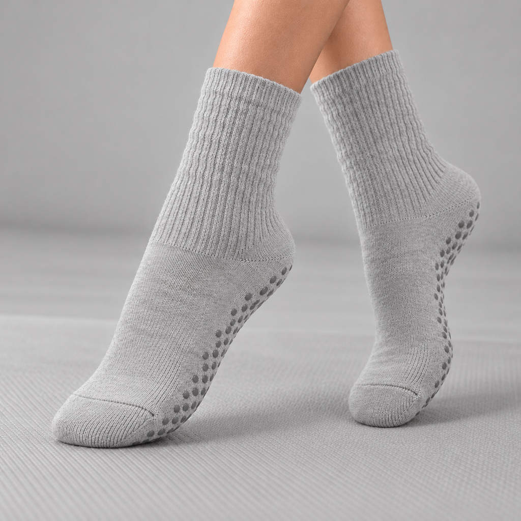 Chaussettes Pilates Antidérapantes Côtelées – Grises