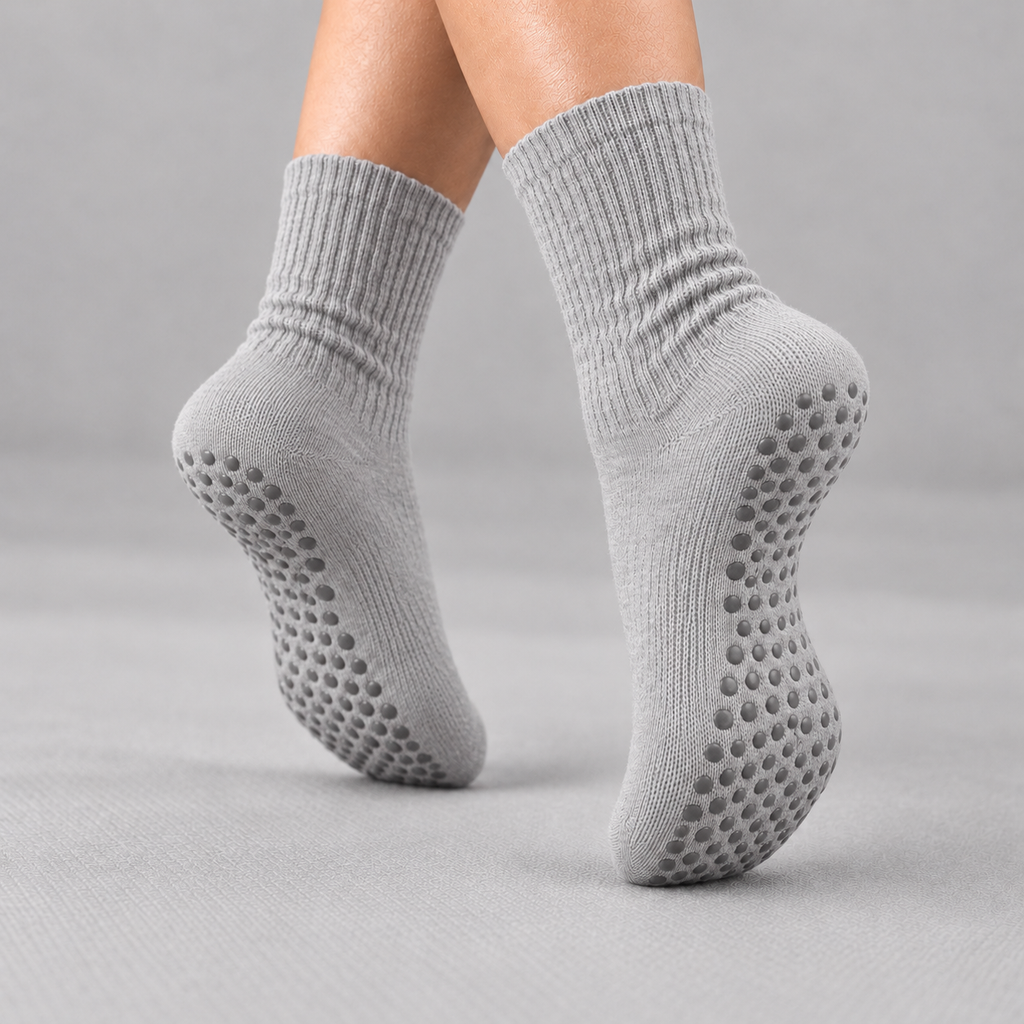 Chaussettes Pilates Antidérapantes Côtelées – Grises